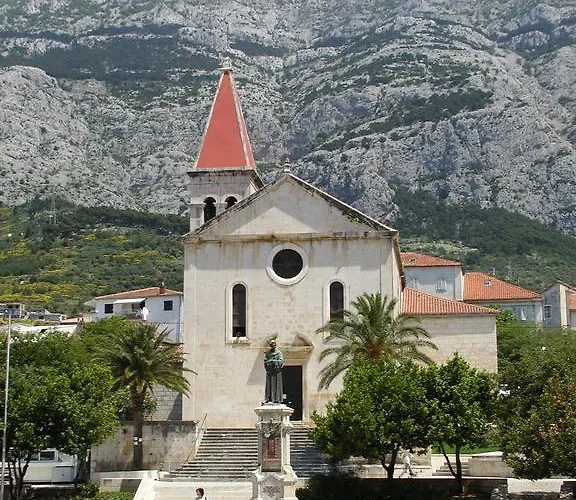 Pensión Valentina Makarska
